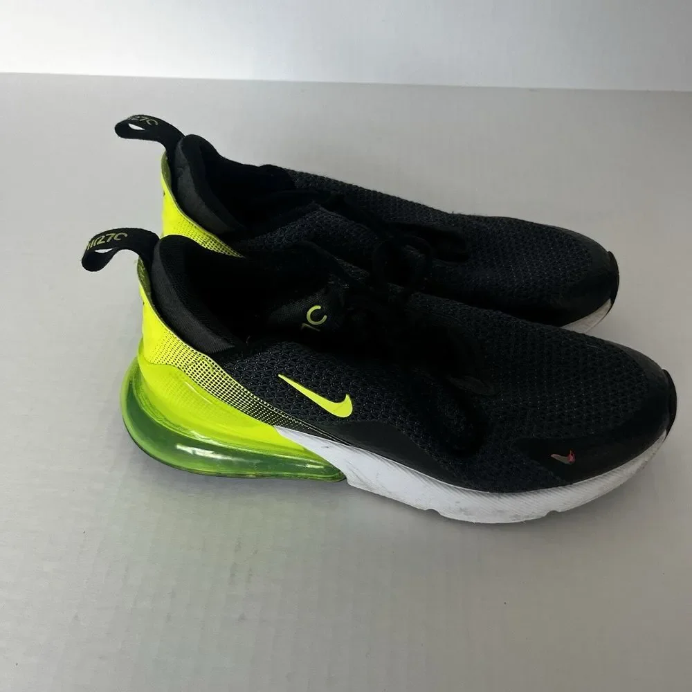 Nike Black and Neon Green 270C - Picture 4 of 8